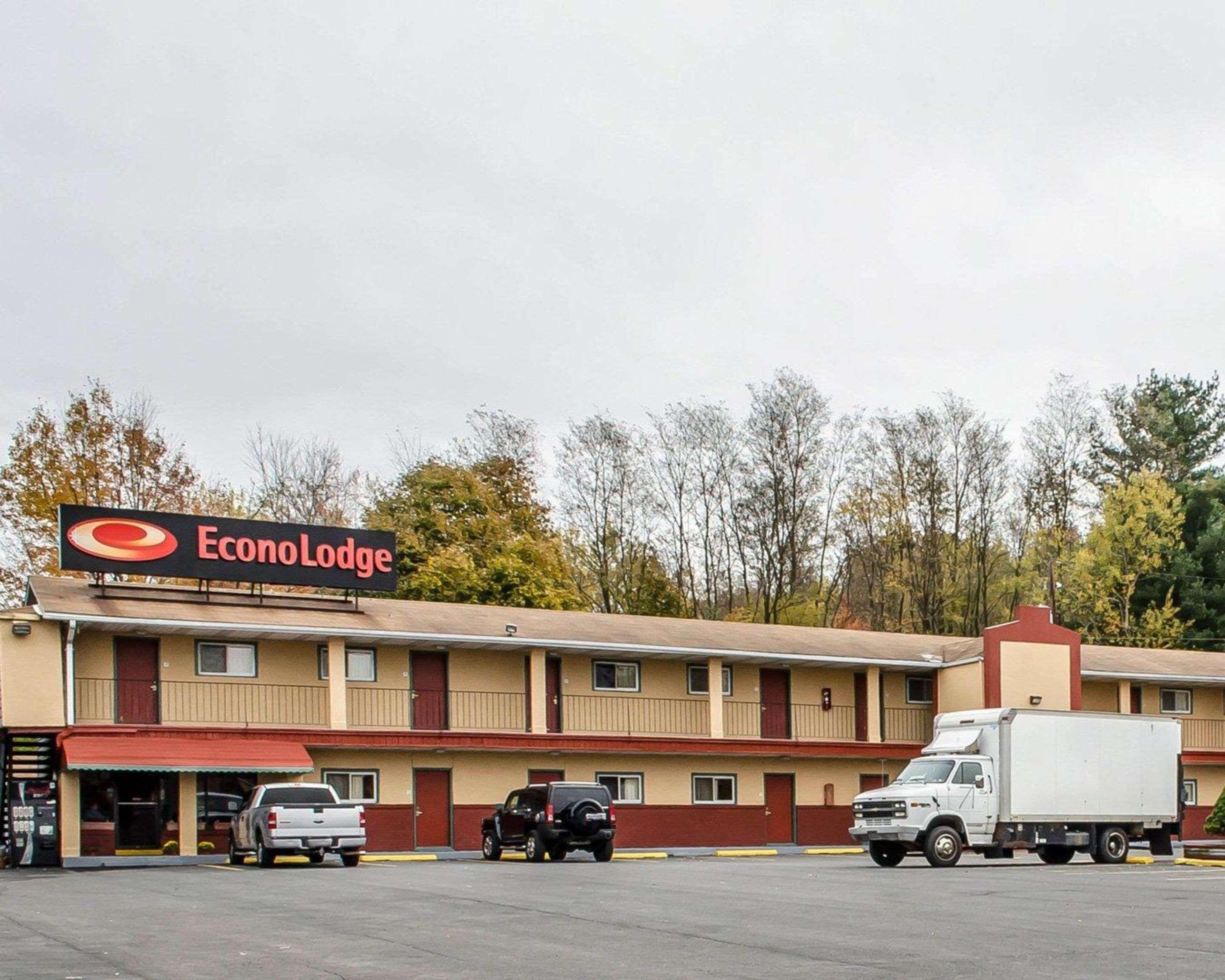 伊克诺拉奇酒店 Frackville 外观 照片